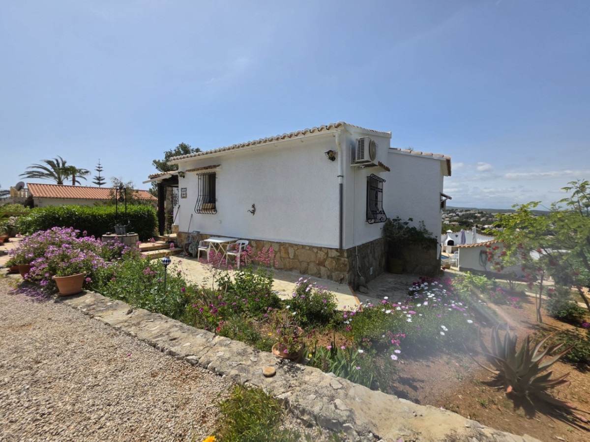 2 Bed Townhouse for sale in Javea Costa Blanca, Alicante, Spain