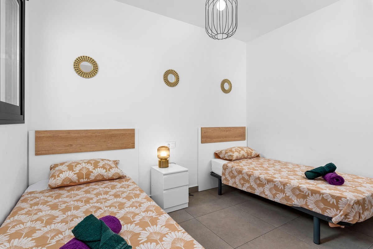 Se vende Ático de 2 dormitorios en Costa Blanca, Alicante, España