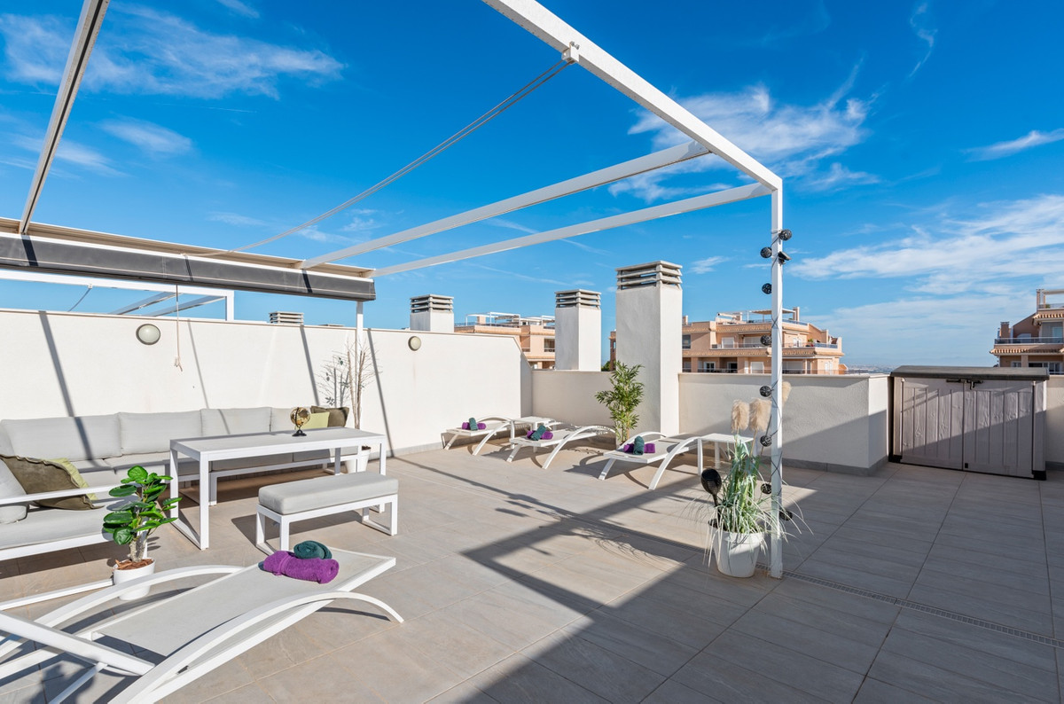 Se vende Ático de 2 dormitorios en Costa Blanca, Alicante, España