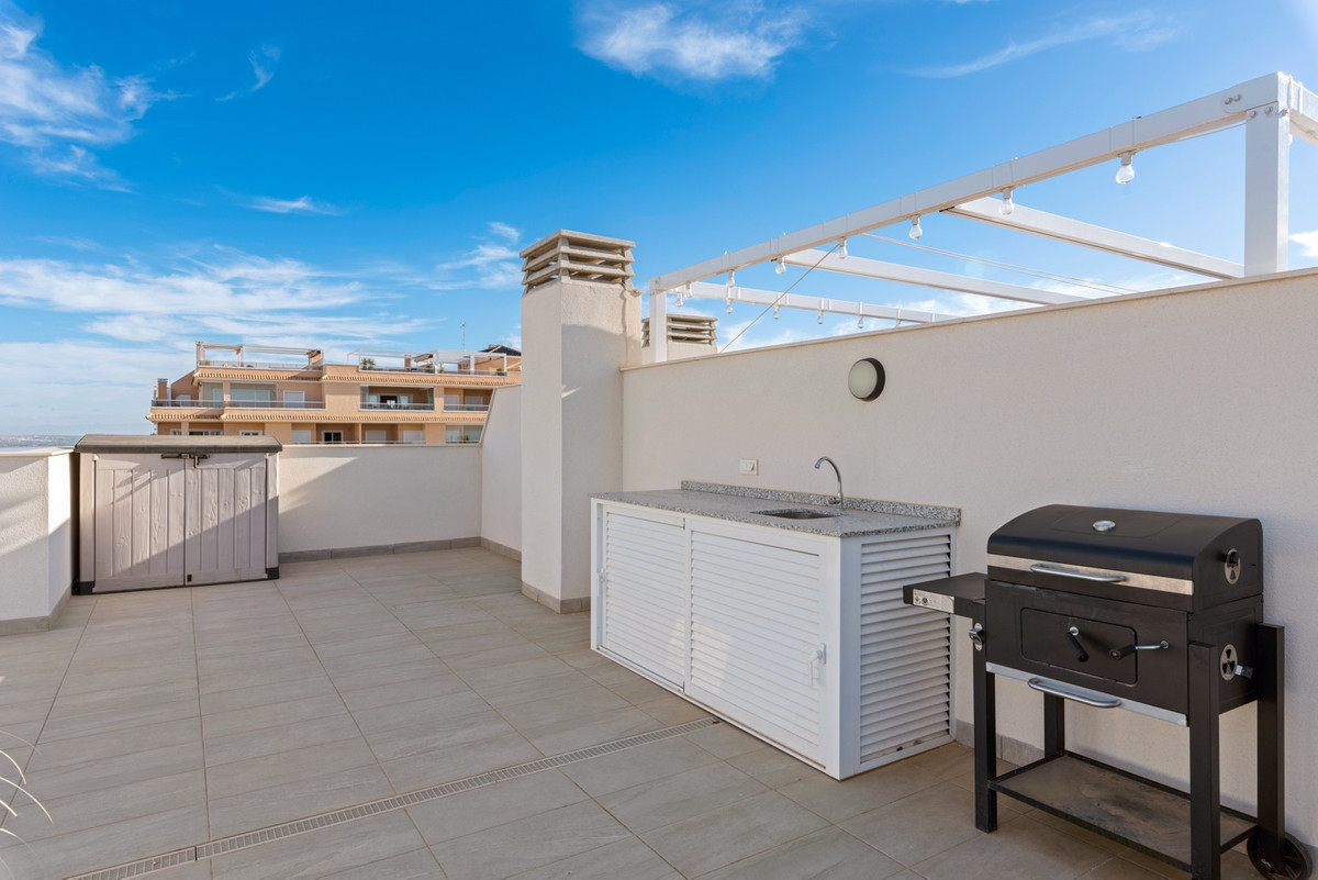 Se vende Ático de 2 dormitorios en Costa Blanca, Alicante, España