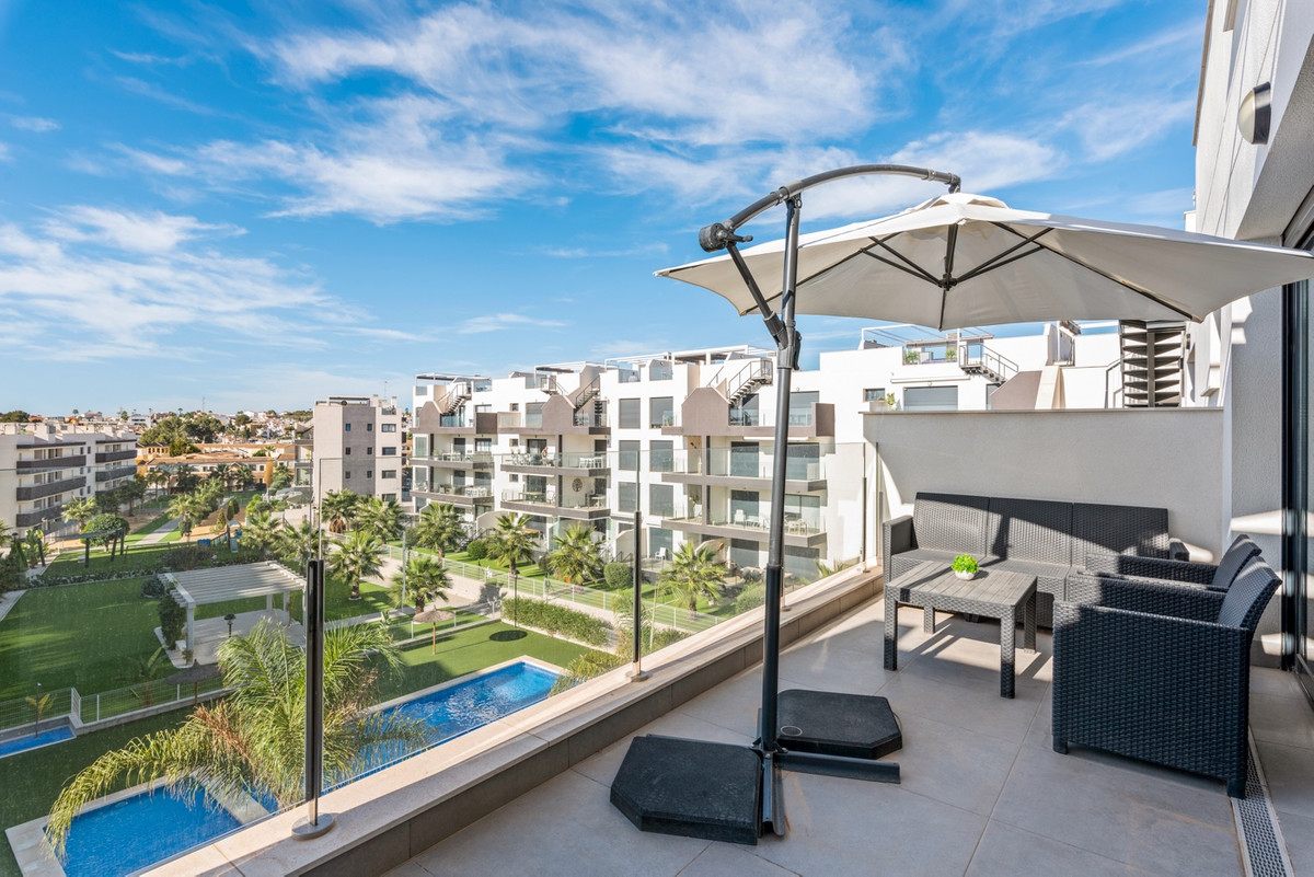 Se vende Ático de 2 dormitorios en Costa Blanca, Alicante, España