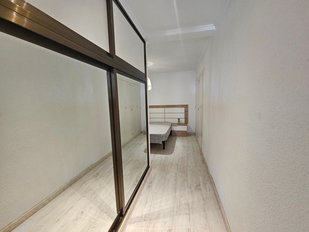 Se vende Apartamento Planta Media de 2 dormitorios en Costa Blanca, Alicante, España