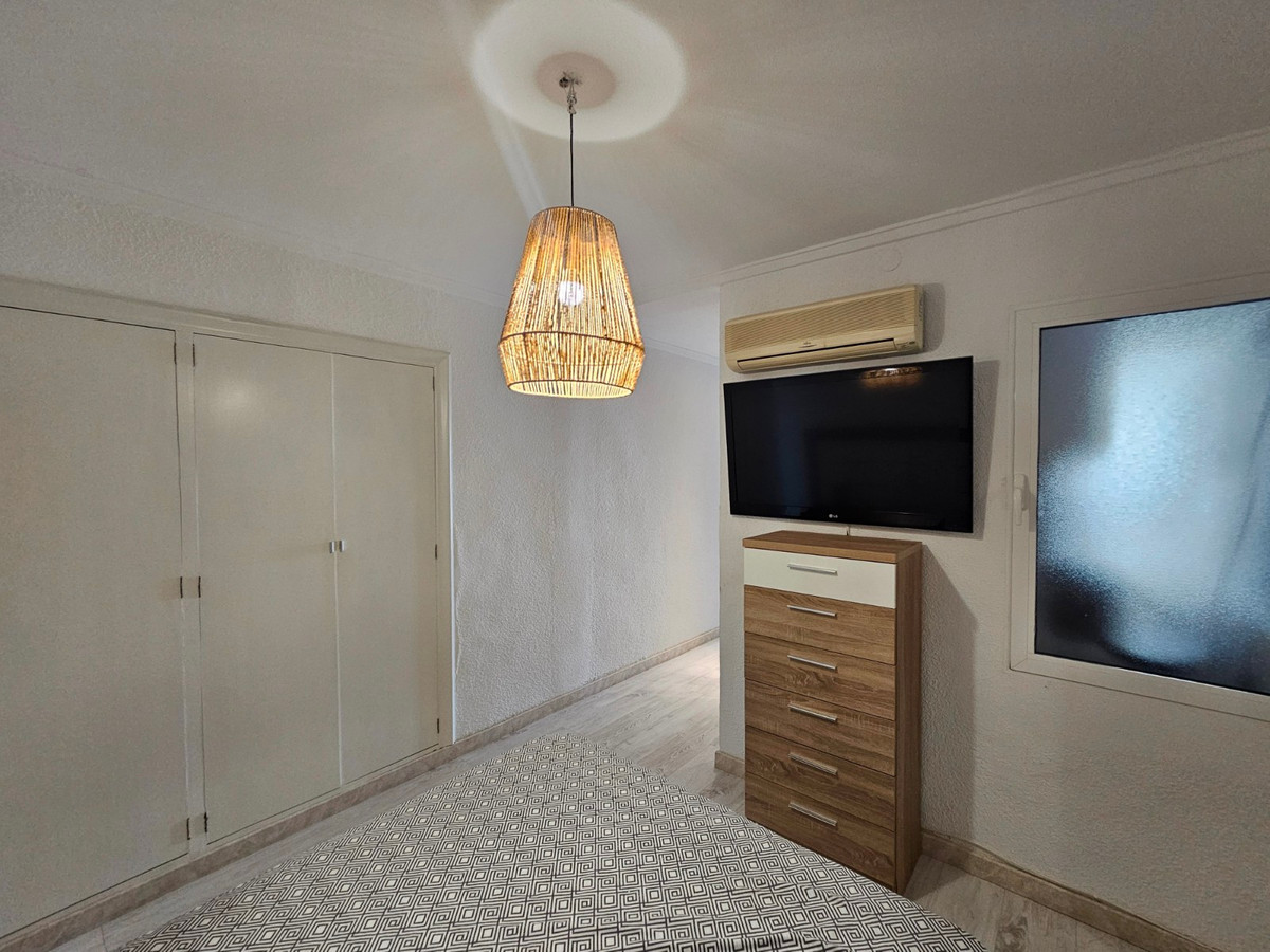 Se vende Apartamento Planta Media de 2 dormitorios en Costa Blanca, Alicante, España