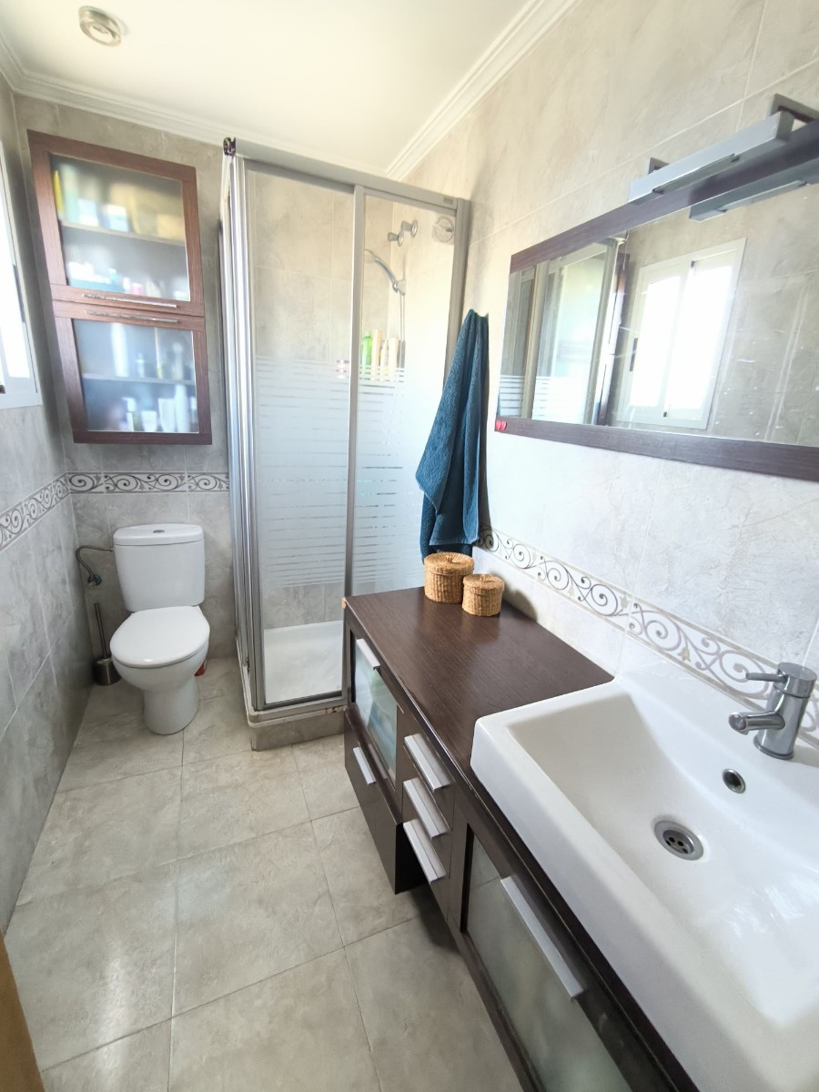 Se vende Apartamento Planta Baja de 2 dormitorios en Costa Blanca, Alicante, España