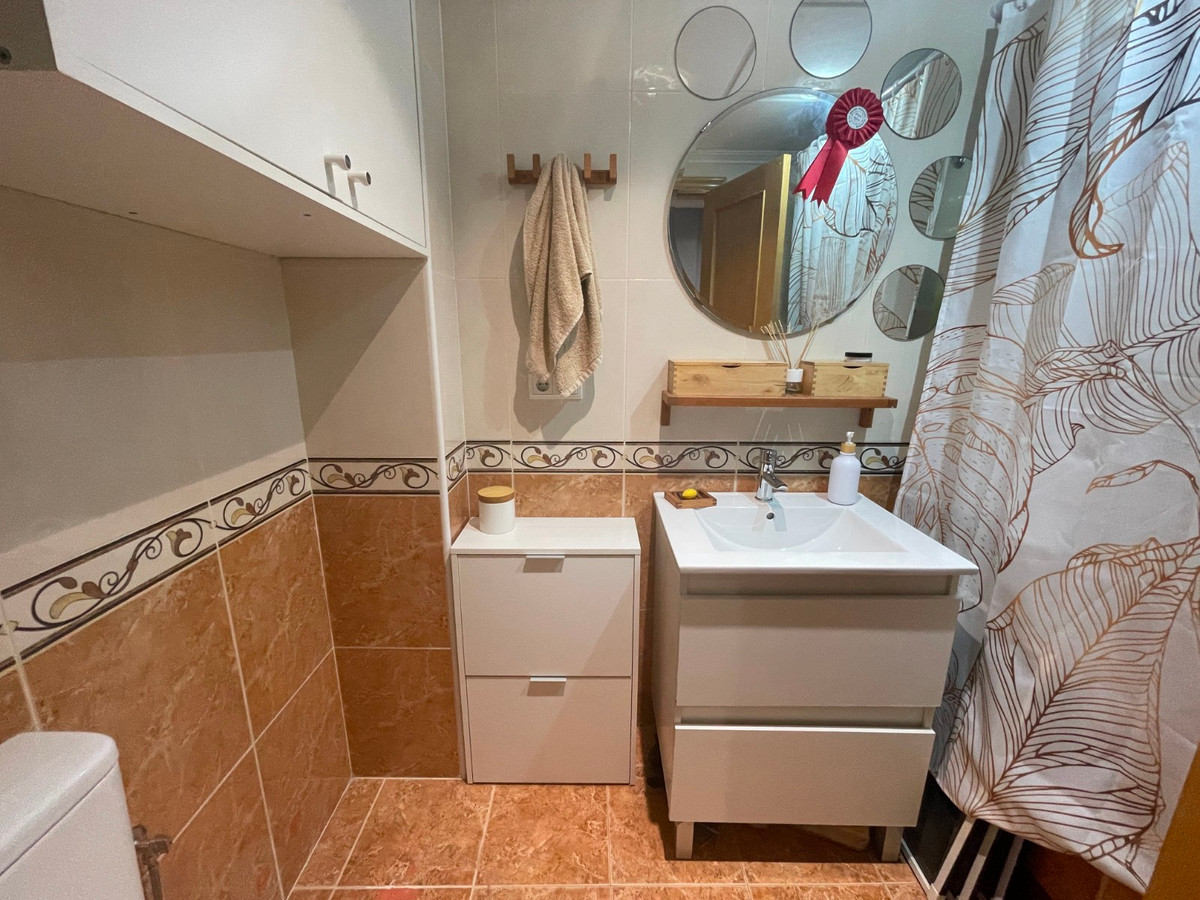 Se vende Apartamento Planta Baja de 2 dormitorios en Costa Blanca, Alicante, España