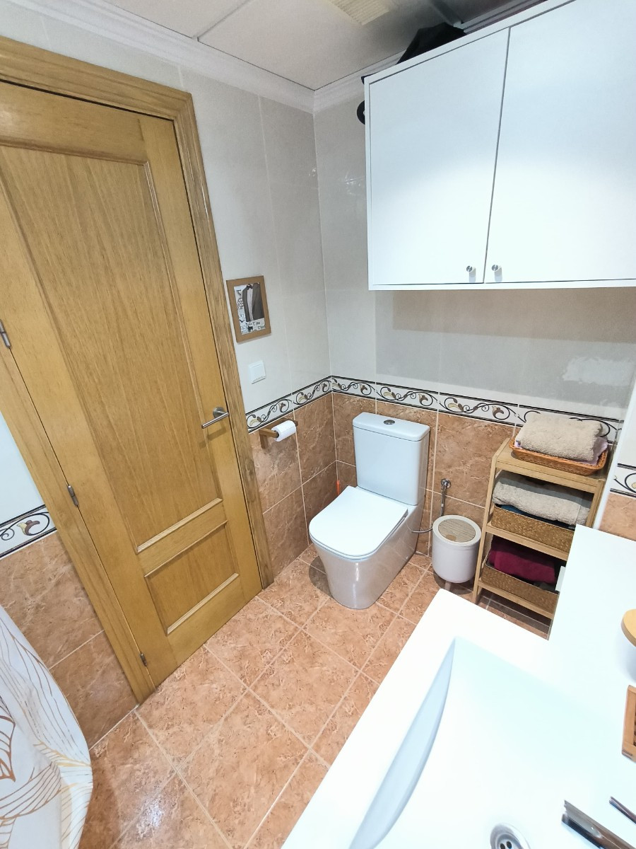 Se vende Apartamento Planta Baja de 2 dormitorios en Costa Blanca, Alicante, España