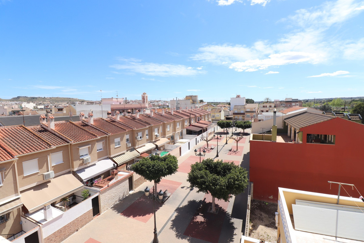 Se vende Apartamento Planta Media de 2 dormitorios en Costa Blanca, Alicante, España