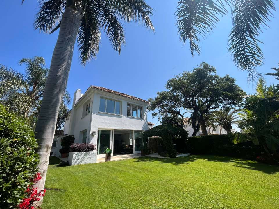 4 Bed Townhouse for sale in Mijas Costa Del Sol, Málaga, Spain
