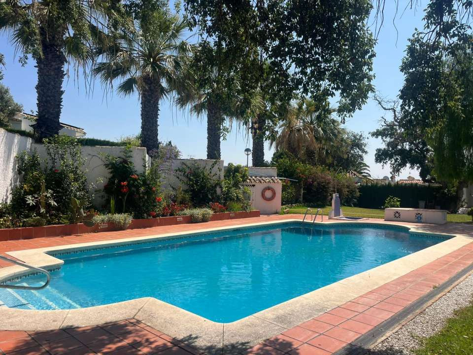 4 Bed Townhouse for sale in Mijas Costa Del Sol, Málaga, Spain