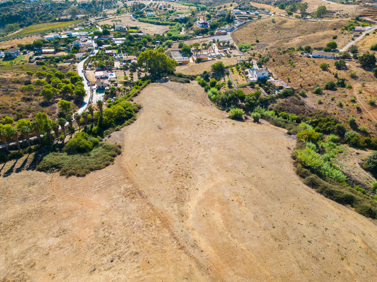 Se vende Finca - Cortijo de 6 dormitorios en Costa Del Sol, Málaga, España
