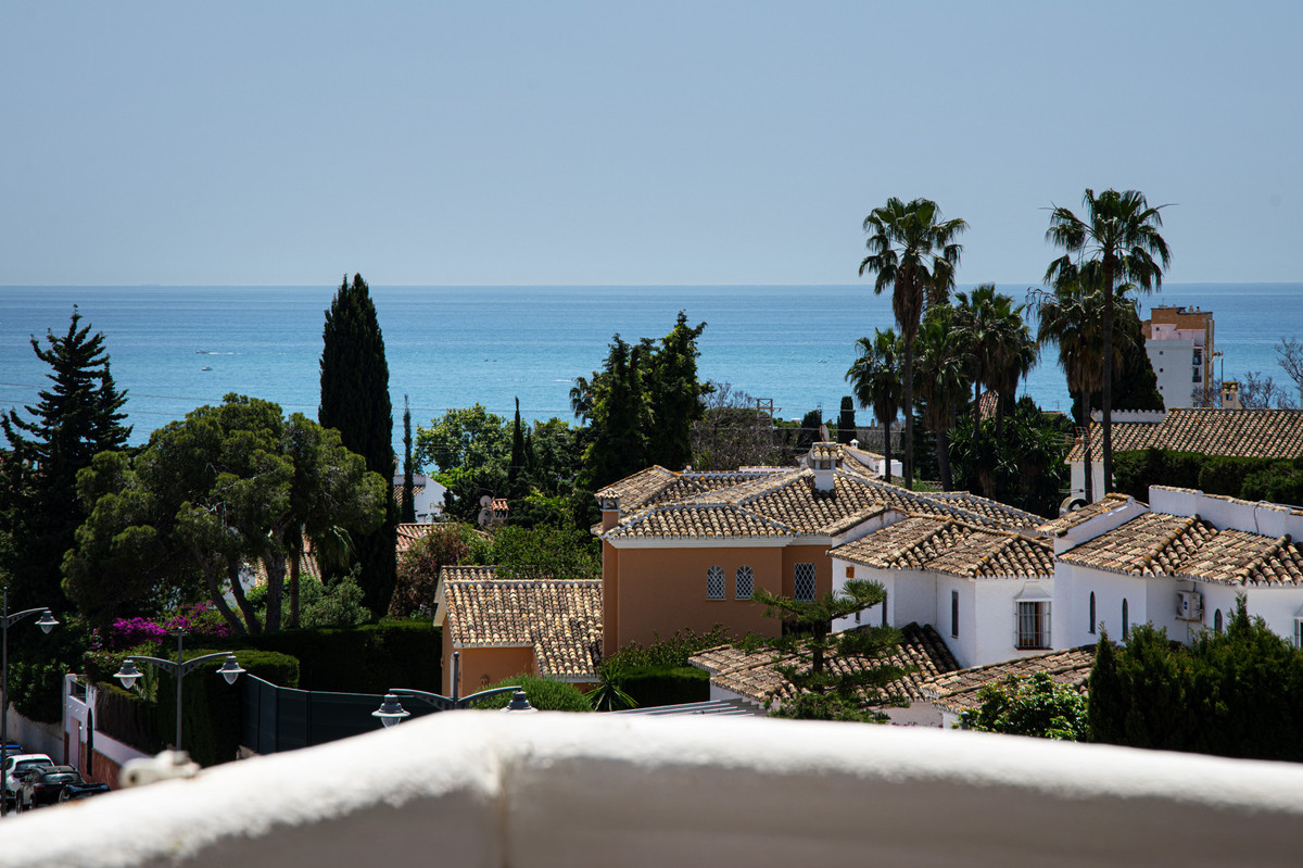 Se vende Apartamento Planta Media de 2 dormitorios en Costa Del Sol, Málaga, España