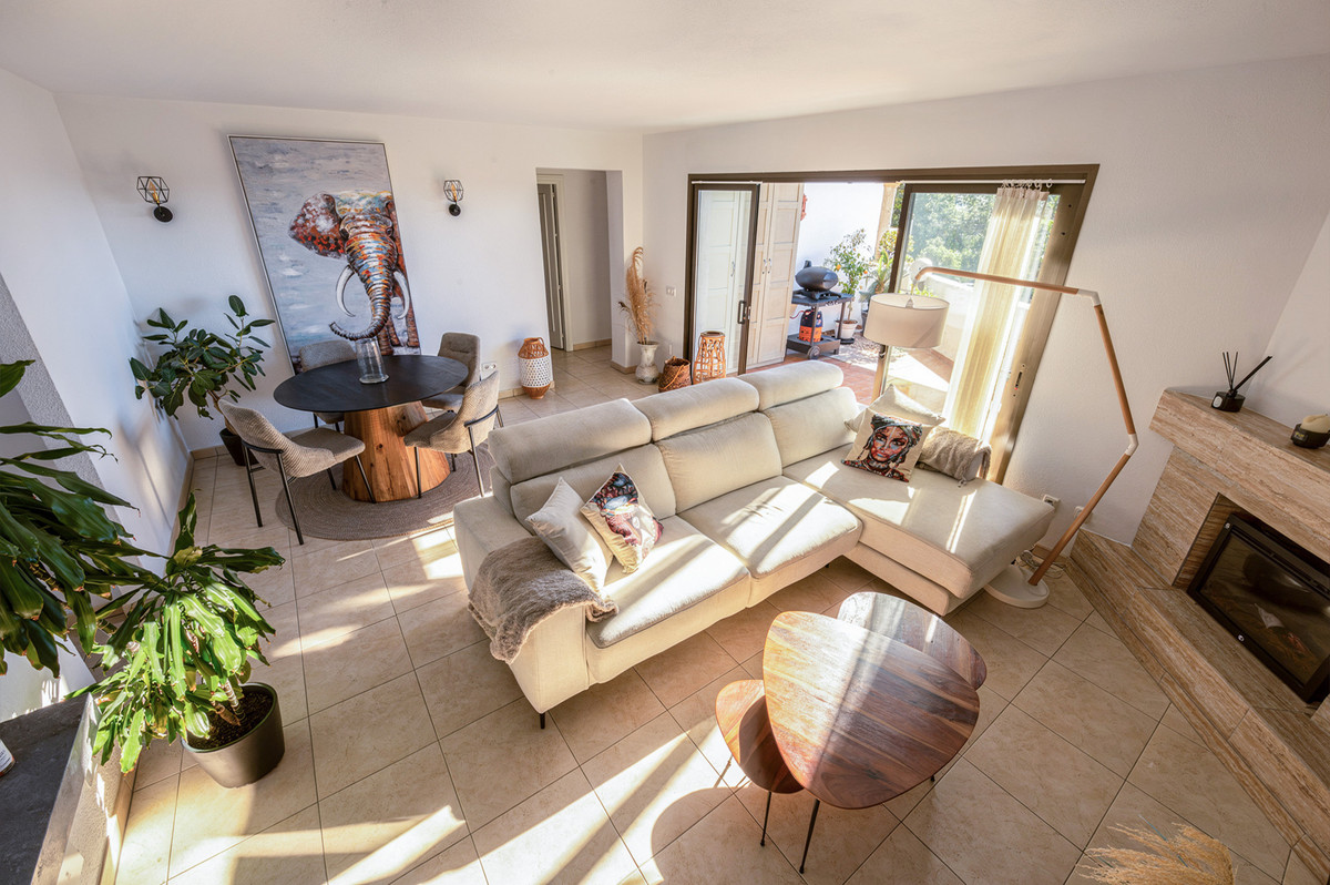 Se vende Apartamento Planta Media de 2 dormitorios en Costa Del Sol, Málaga, España