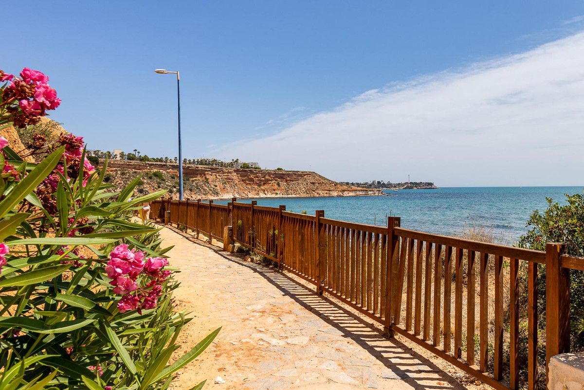 3 Bed Apartment for sale in Campoamor Costa Blanca, Alicante, Spain