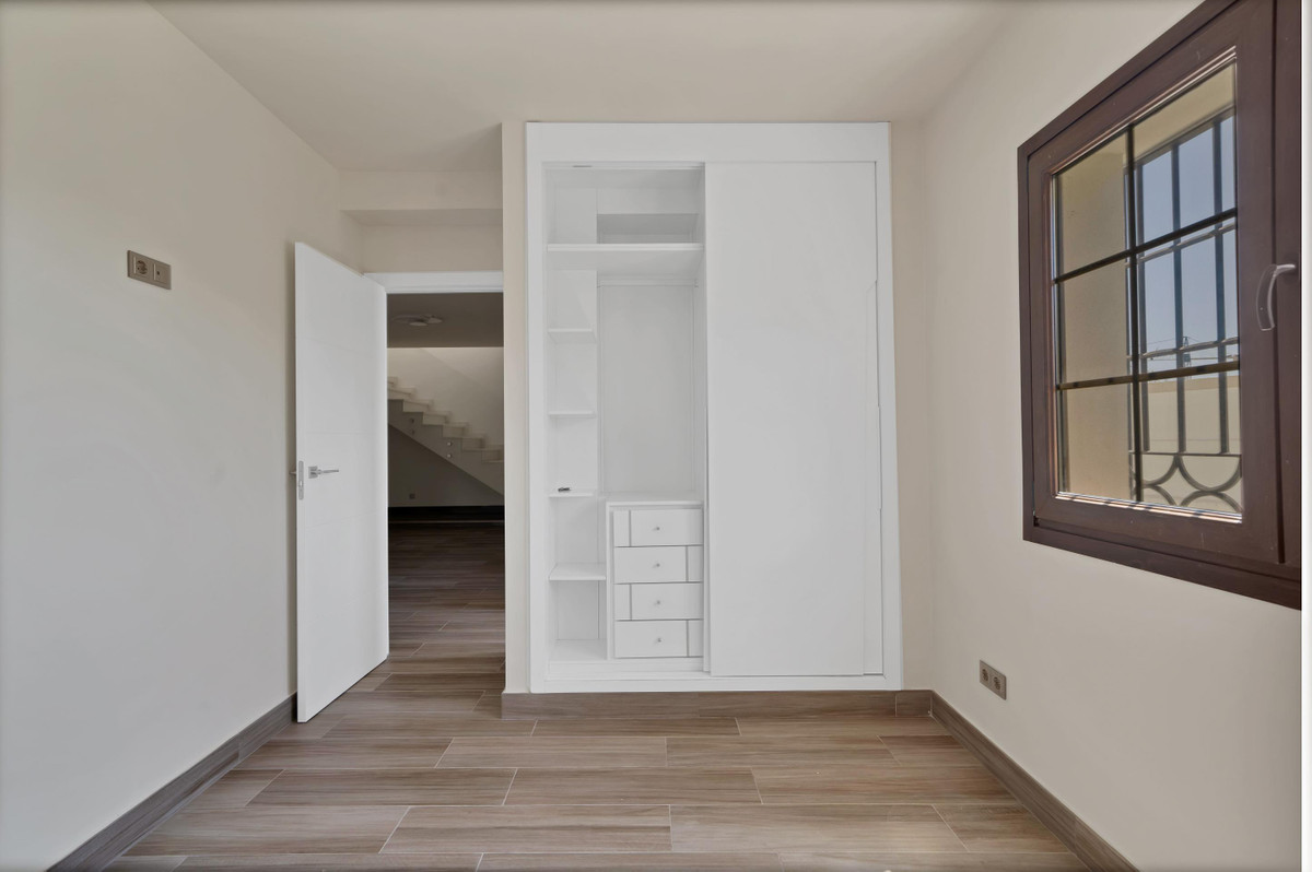 3 Bed Townhouse for sale in Marbella Costa Del Sol, Málaga, Spain