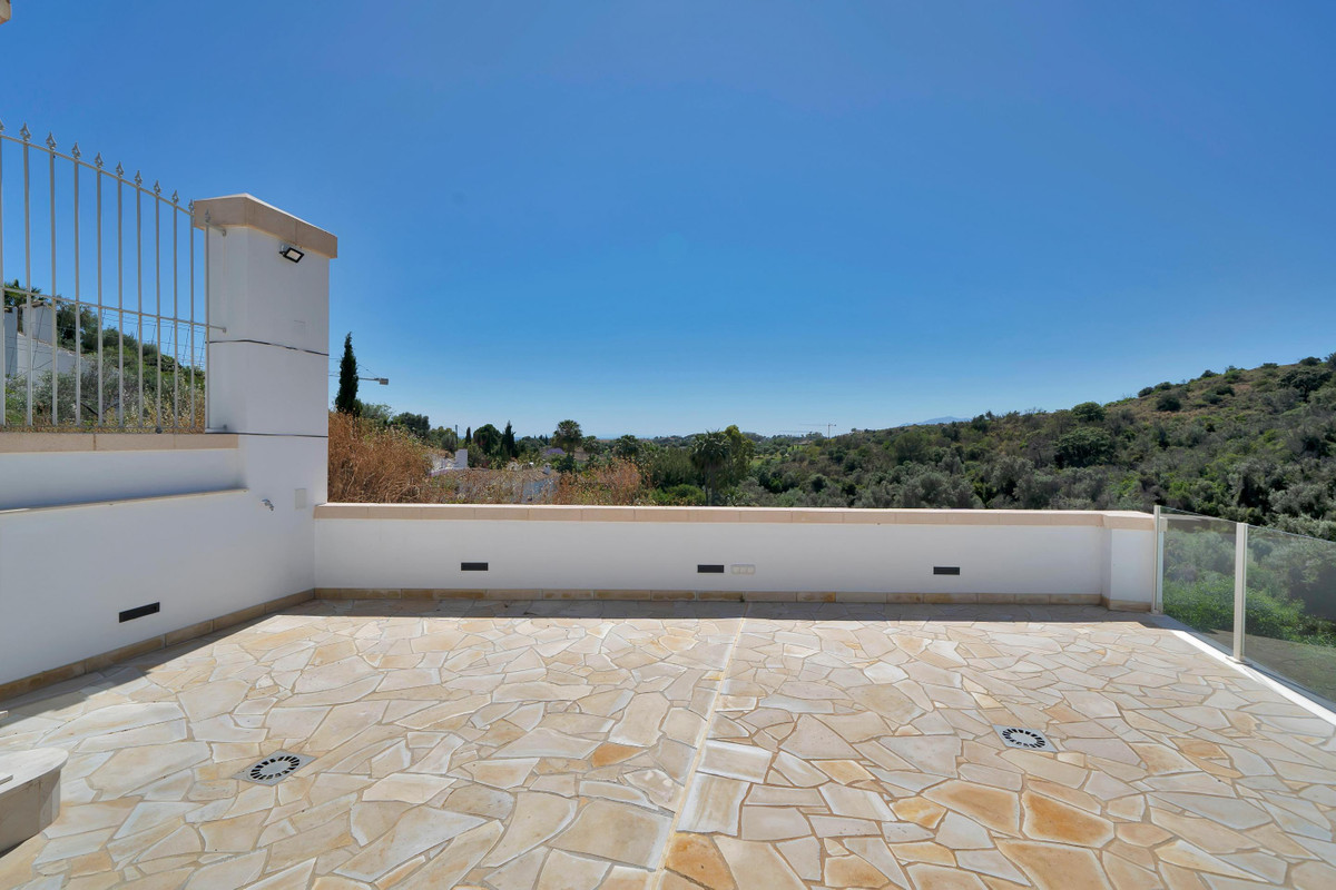 3 Bed Townhouse for sale in Marbella Costa Del Sol, Málaga, Spain