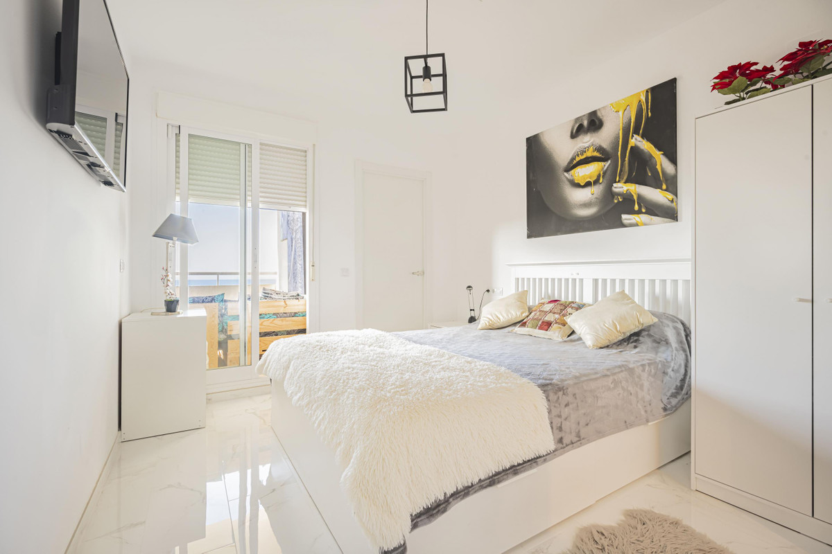 2 Bed Apartment for sale in Mijas Costa Del Sol, Málaga, Spain