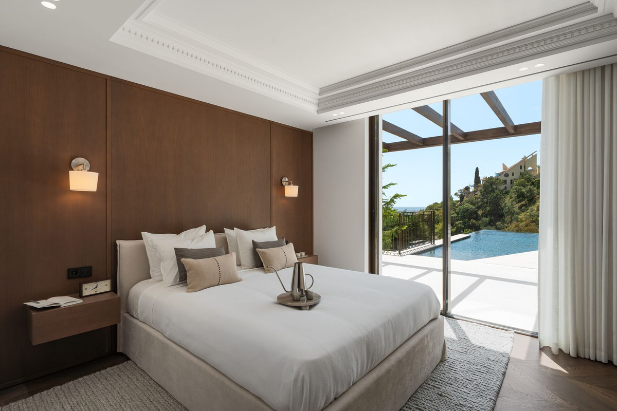 Se vende Villa - Chalet de 6 dormitorios en Costa Del Sol, Málaga, España