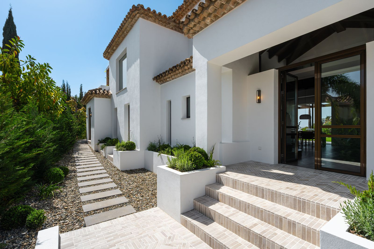 Se vende Villa - Chalet de 6 dormitorios en Costa Del Sol, Málaga, España