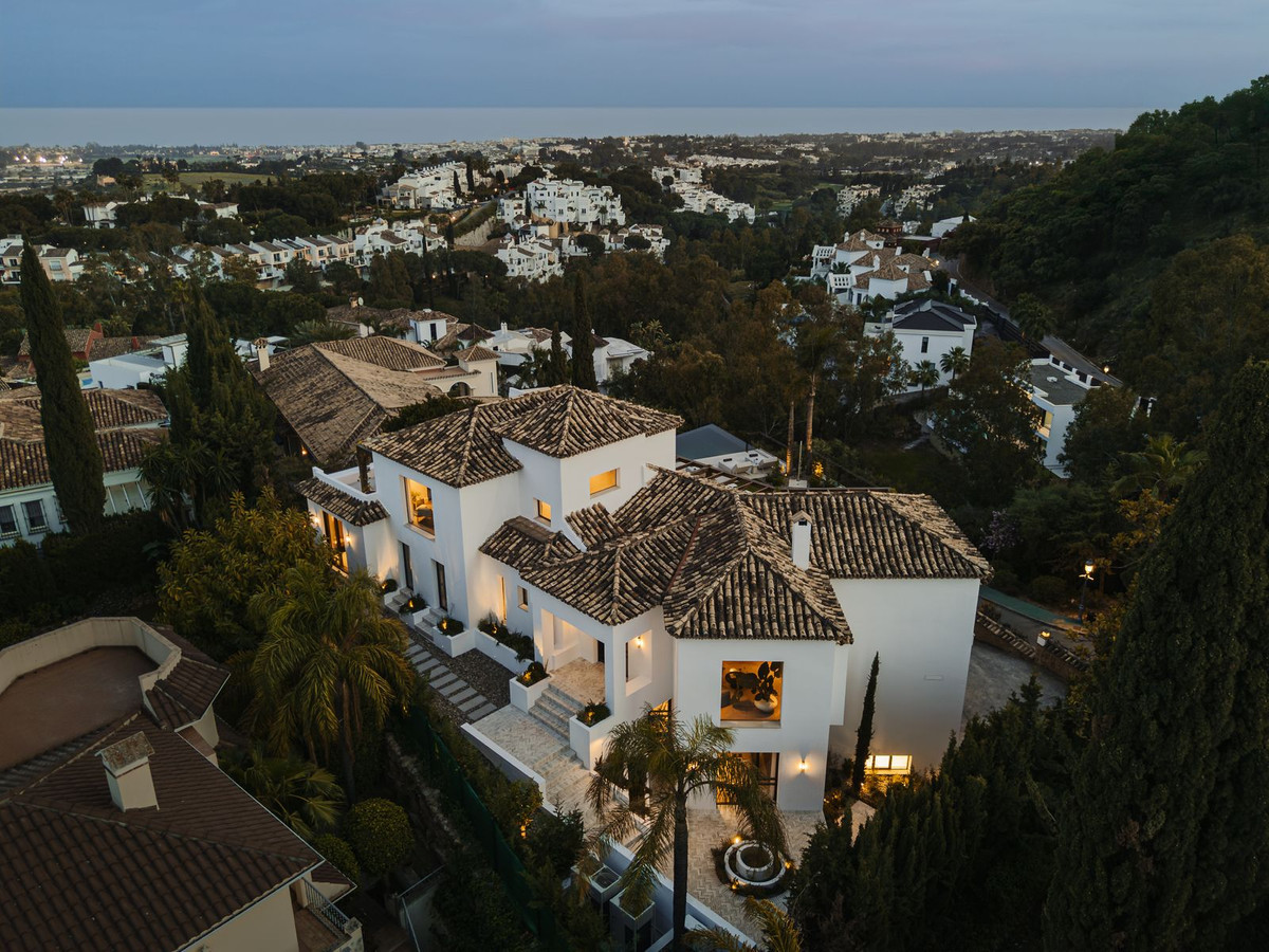 Se vende Villa - Chalet de 6 dormitorios en Costa Del Sol, Málaga, España