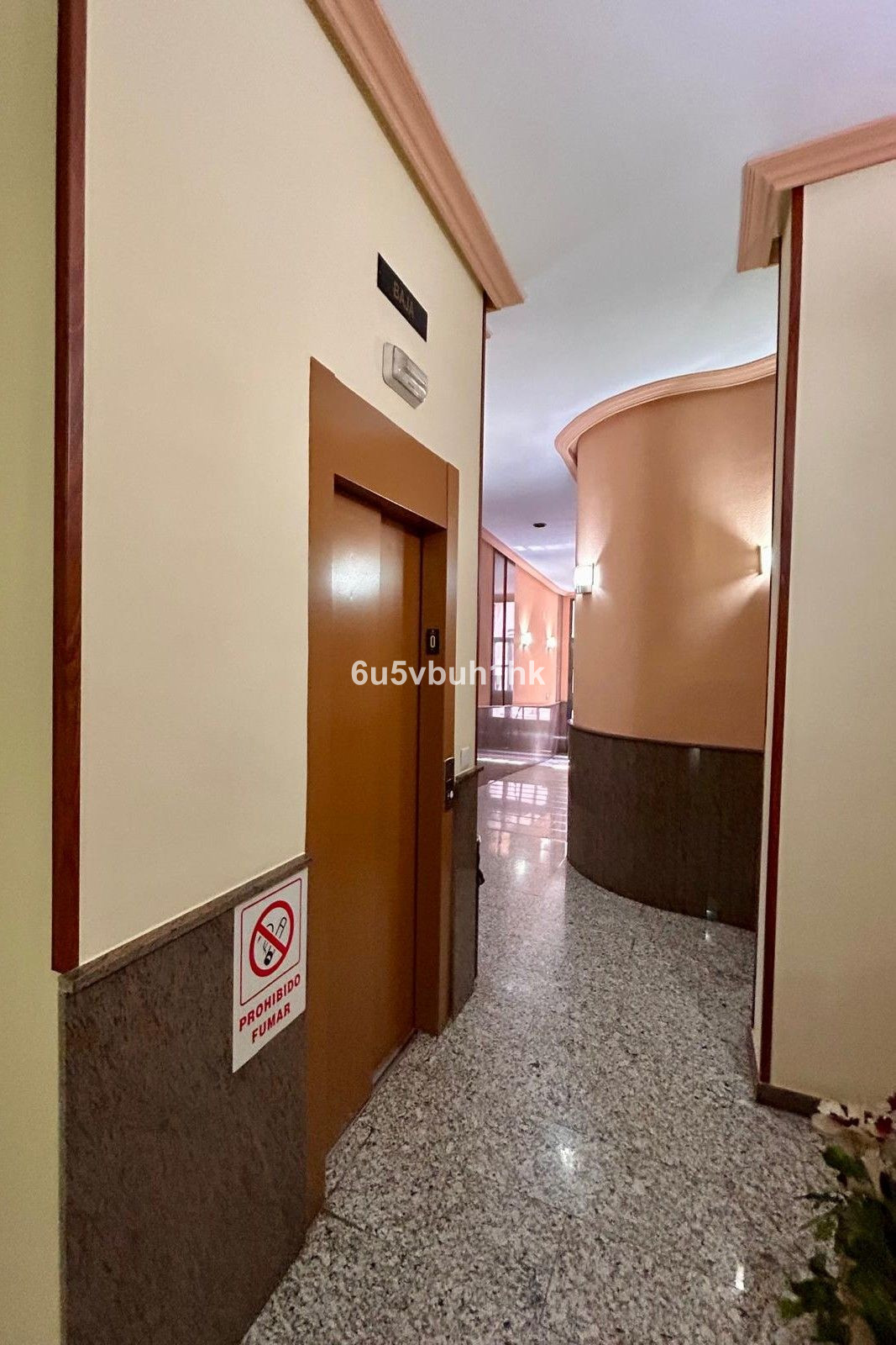 2 Bed Apartment for sale in Fuengirola Costa Del Sol, Málaga, Spain