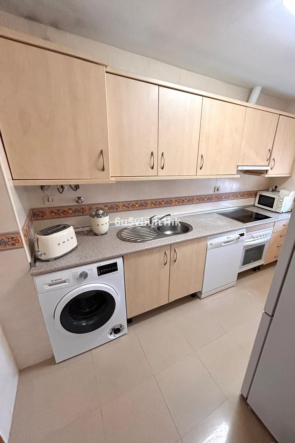 2 Bed Apartment for sale in Fuengirola Costa Del Sol, Málaga, Spain