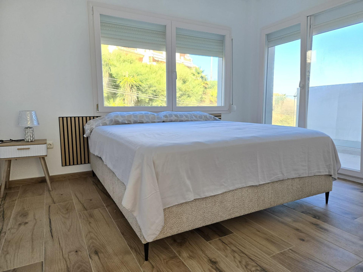 5 Bed Townhouse for sale in El Faro Costa Del Sol, Málaga, Spain