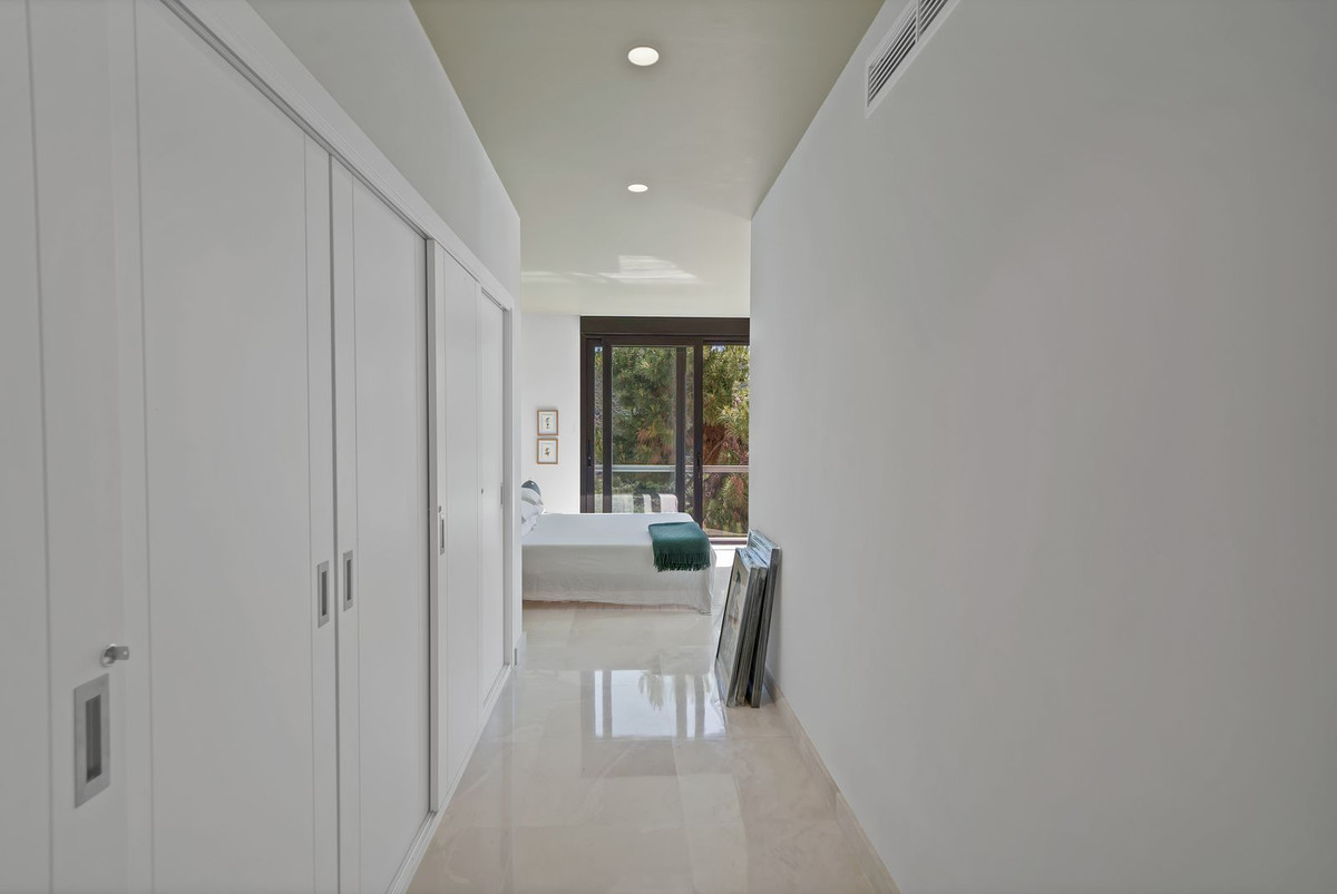 Se vende Villa - Chalet de 5 dormitorios en Costa Del Sol, Málaga, España