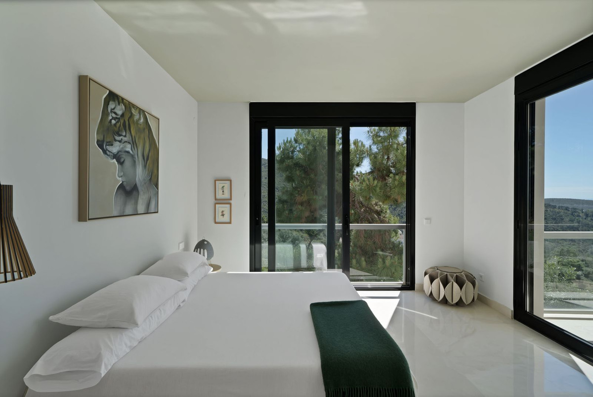 Se vende Villa - Chalet de 5 dormitorios en Costa Del Sol, Málaga, España