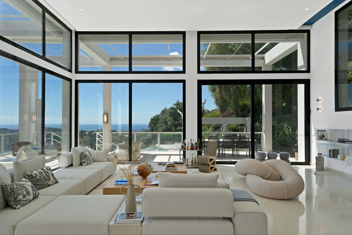 Se vende Villa - Chalet de 5 dormitorios en Costa Del Sol, Málaga, España