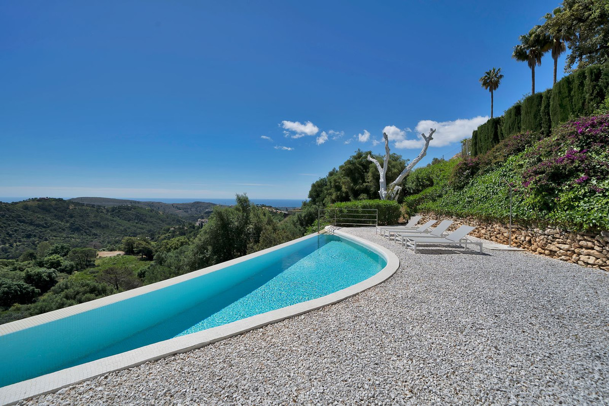 Se vende Villa - Chalet de 5 dormitorios en Costa Del Sol, Málaga, España