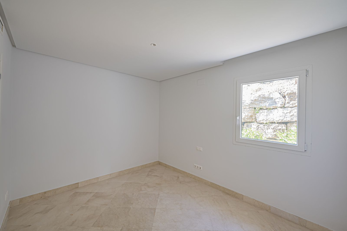 Se vende Apartamento Planta Baja de 2 dormitorios en Costa Del Sol, Málaga, España
