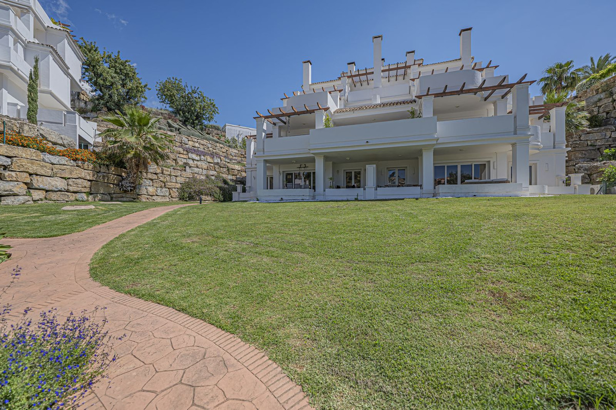 Se vende Apartamento Planta Baja de 2 dormitorios en Costa Del Sol, Málaga, España