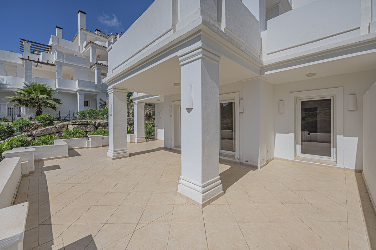 Se vende Apartamento Planta Baja de 2 dormitorios en Costa Del Sol, Málaga, España