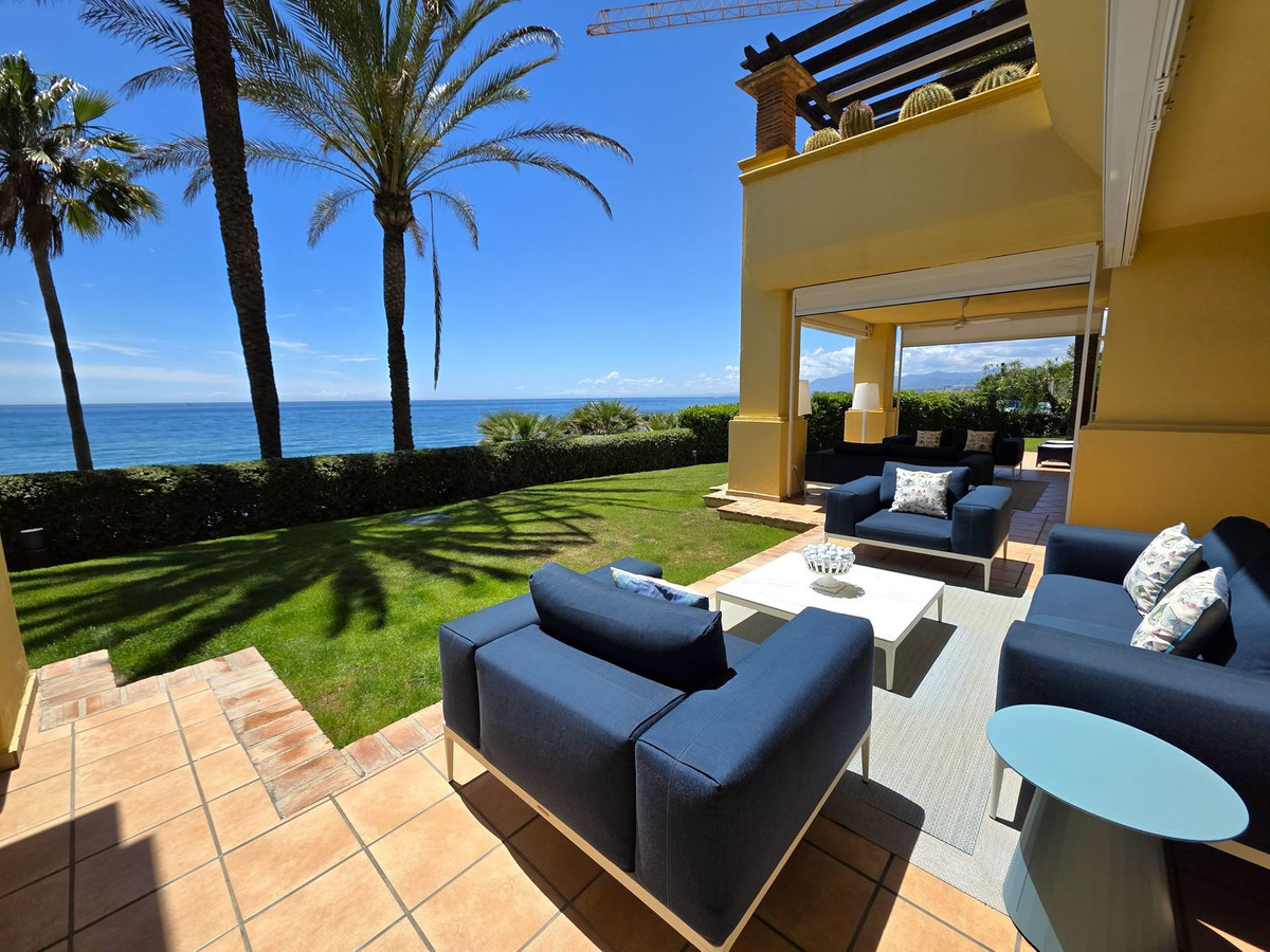 5 Bed Apartment for sale in Río Real Costa Del Sol, Málaga, Spain