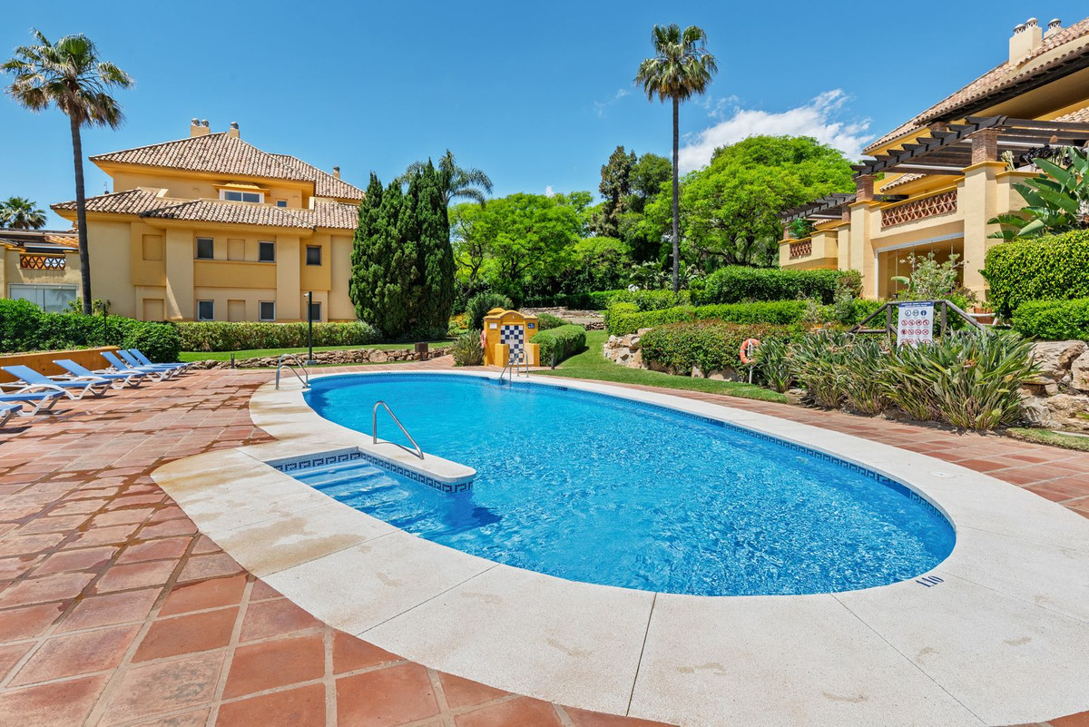 5 Bed Apartment for sale in Río Real Costa Del Sol, Málaga, Spain