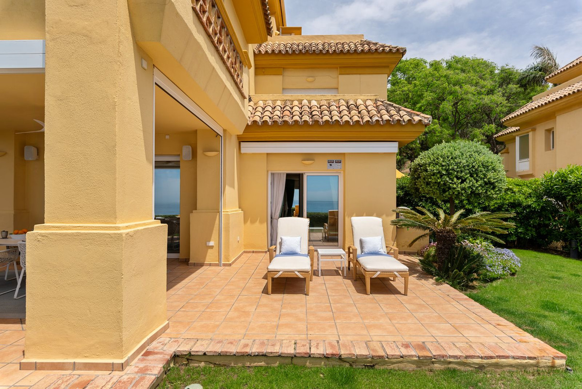 5 Bed Apartment for sale in Río Real Costa Del Sol, Málaga, Spain