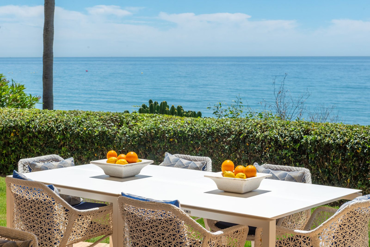 5 Bed Apartment for sale in Río Real Costa Del Sol, Málaga, Spain