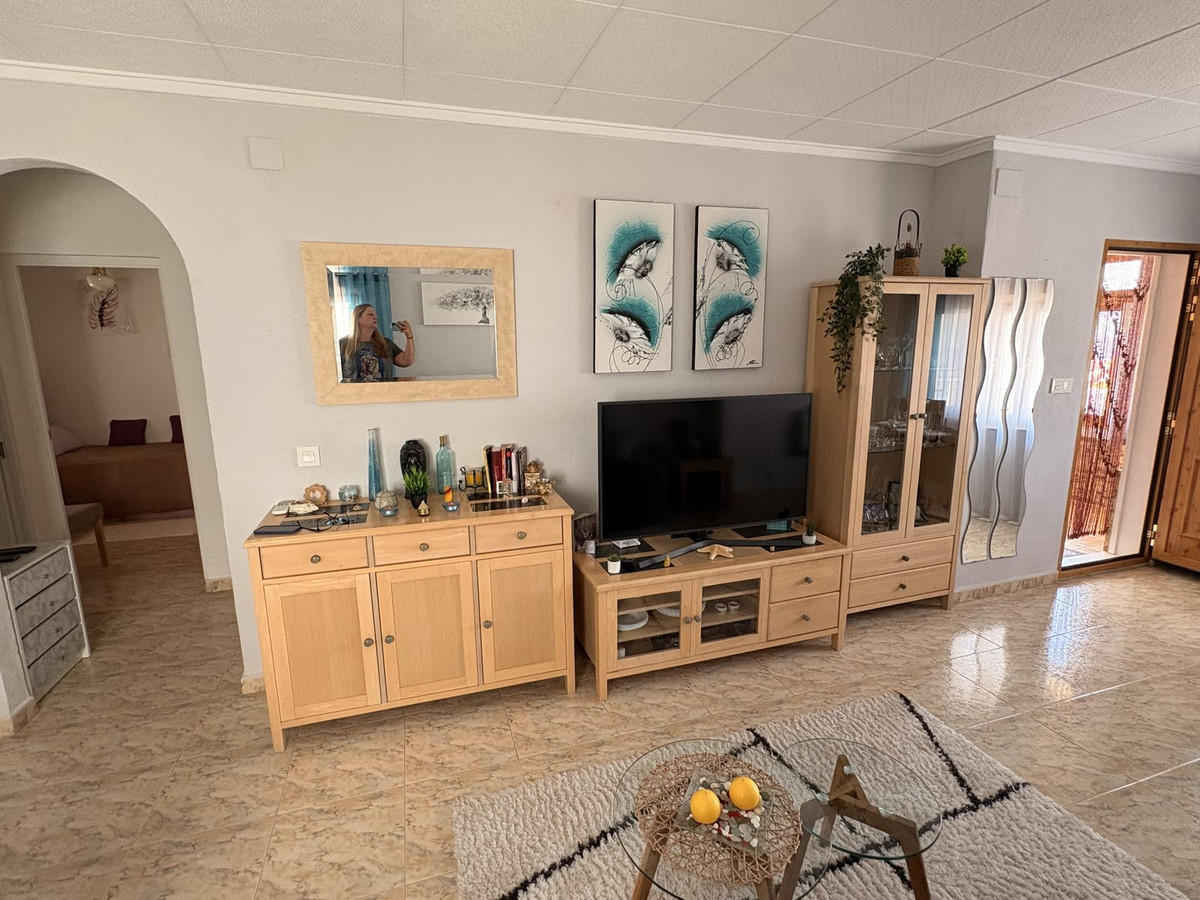 Se vende Villa - Chalet de 3 dormitorios en Costa Blanca, Alicante, España