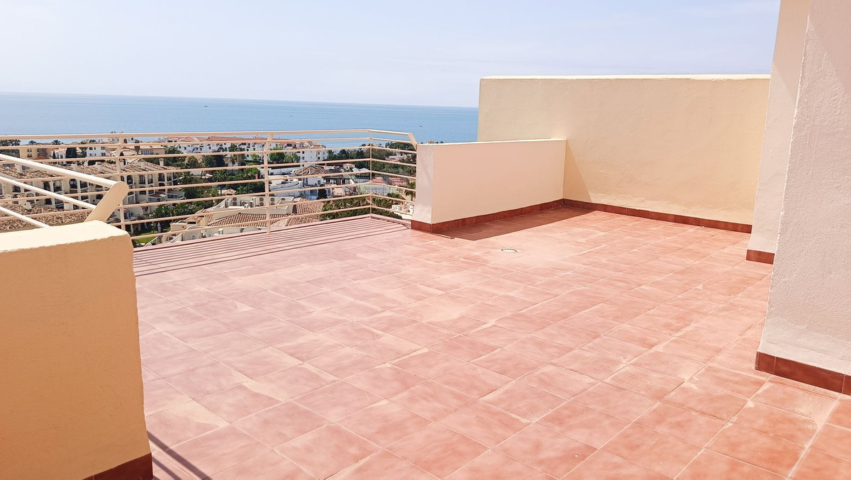 3 Bed Apartment for sale in Riviera Del Sol Costa Del Sol, Málaga, Spain