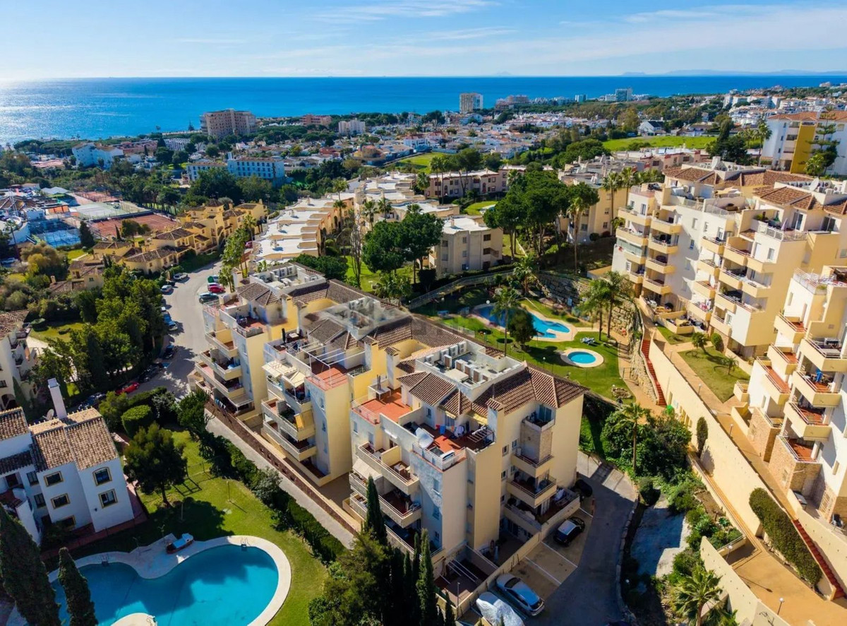 3 Bed Apartment for sale in Riviera Del Sol Costa Del Sol, Málaga, Spain