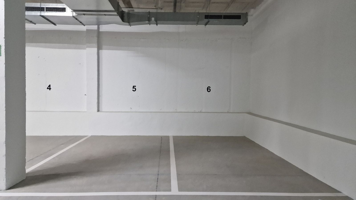 2 Bed Apartment for sale in Fuengirola Costa Del Sol, Málaga, Spain