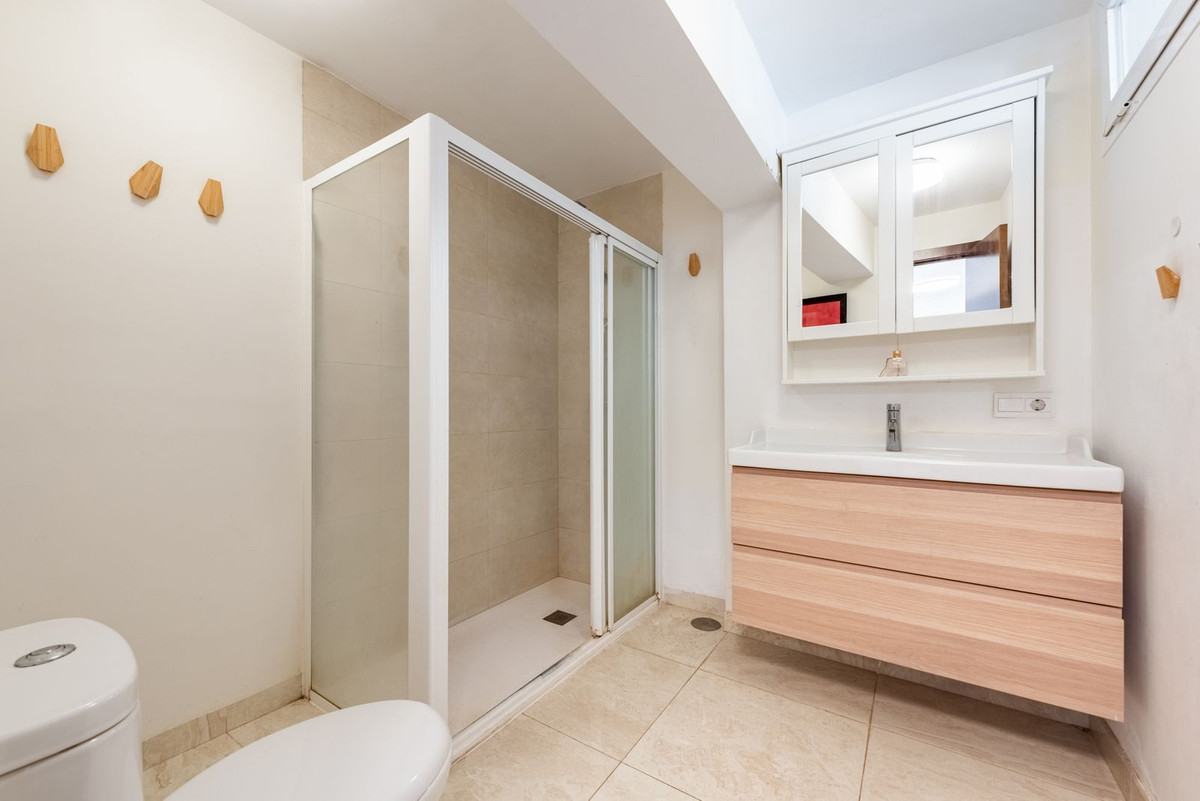 Se vende Apartamento en Planta Última de 1 dormitorios en Costa Del Sol, Málaga, España
