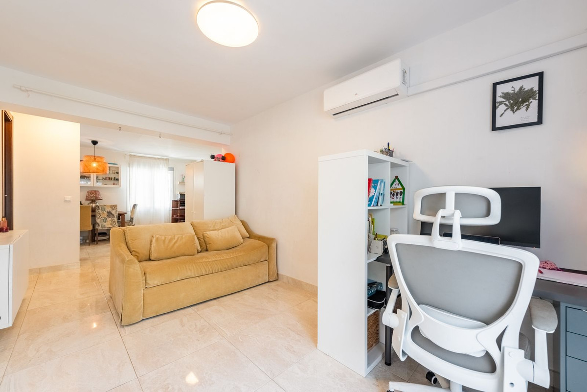 Se vende Apartamento en Planta Última de 1 dormitorios en Costa Del Sol, Málaga, España