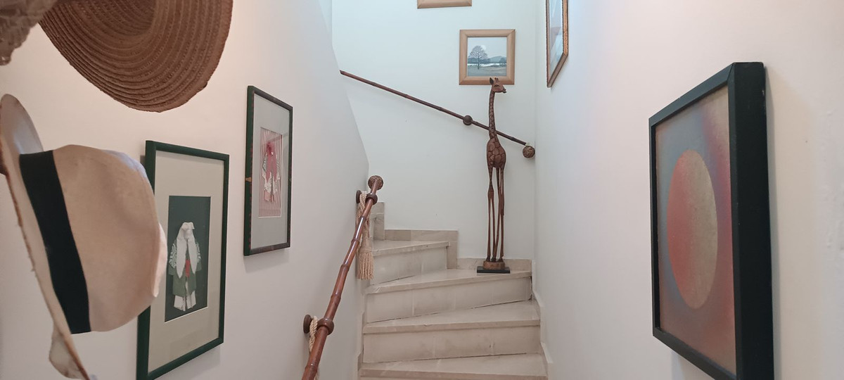 3 Bed Apartment for sale in Guadalmina Alta Costa Del Sol, Málaga, Spain