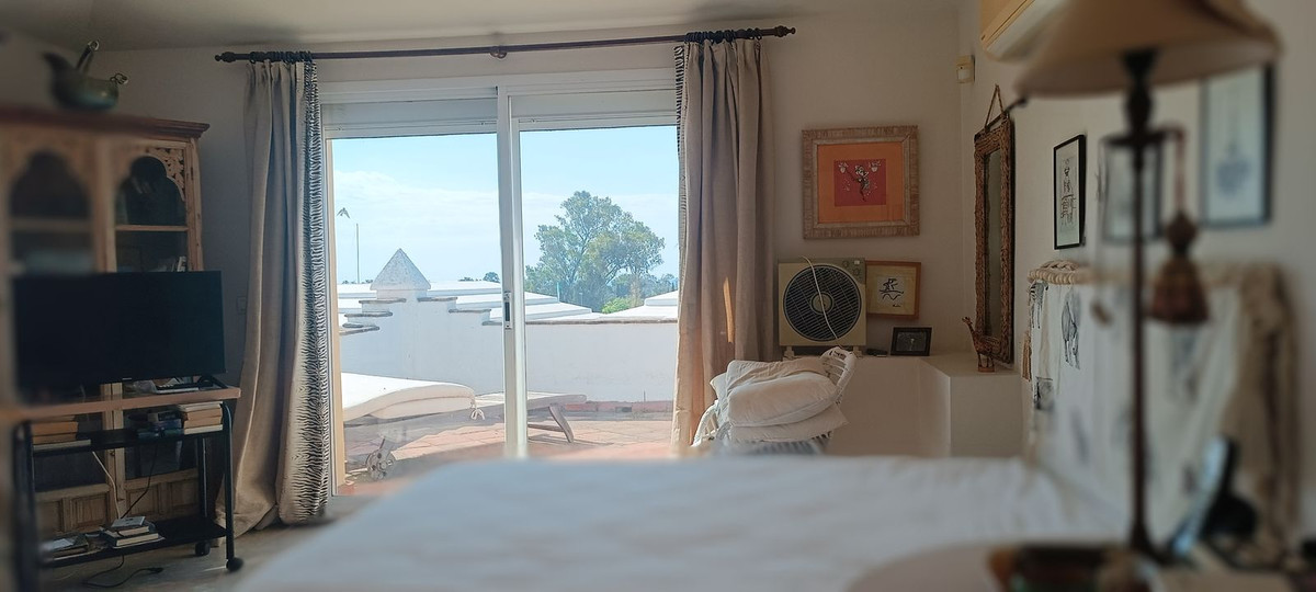 3 Bed Apartment for sale in Guadalmina Alta Costa Del Sol, Málaga, Spain