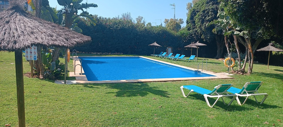 3 Bed Apartment for sale in Guadalmina Alta Costa Del Sol, Málaga, Spain