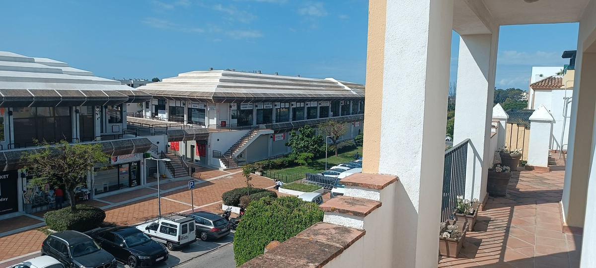 3 Bed Apartment for sale in Guadalmina Alta Costa Del Sol, Málaga, Spain