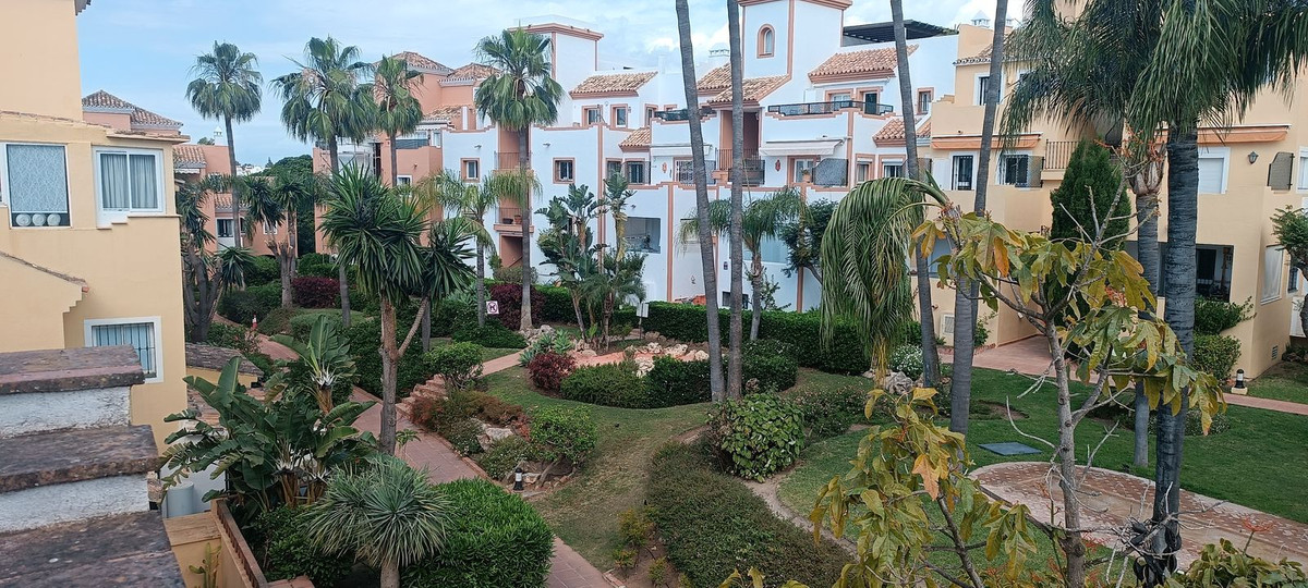 3 Bed Apartment for sale in Guadalmina Alta Costa Del Sol, Málaga, Spain