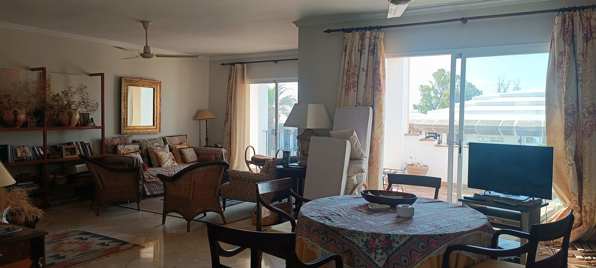 3 Bed Apartment for sale in Guadalmina Alta Costa Del Sol, Málaga, Spain