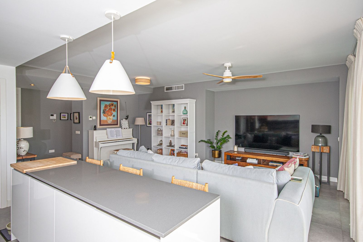 3 Bed Apartment for sale in La Cala De Mijas Costa Del Sol, Málaga, Spain